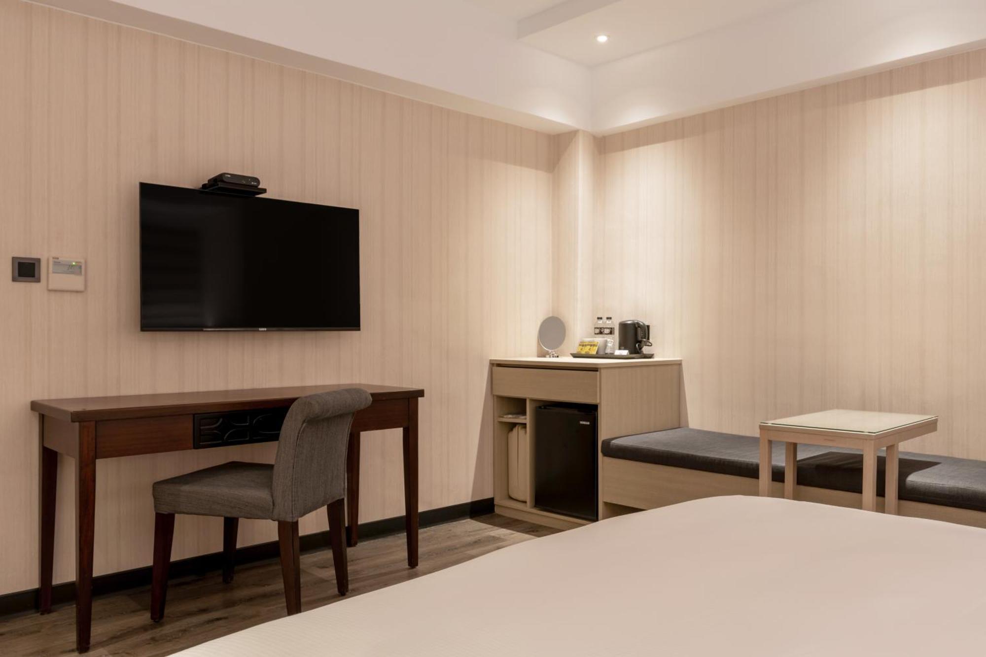 Suye Hotel Taichung Exterior photo
